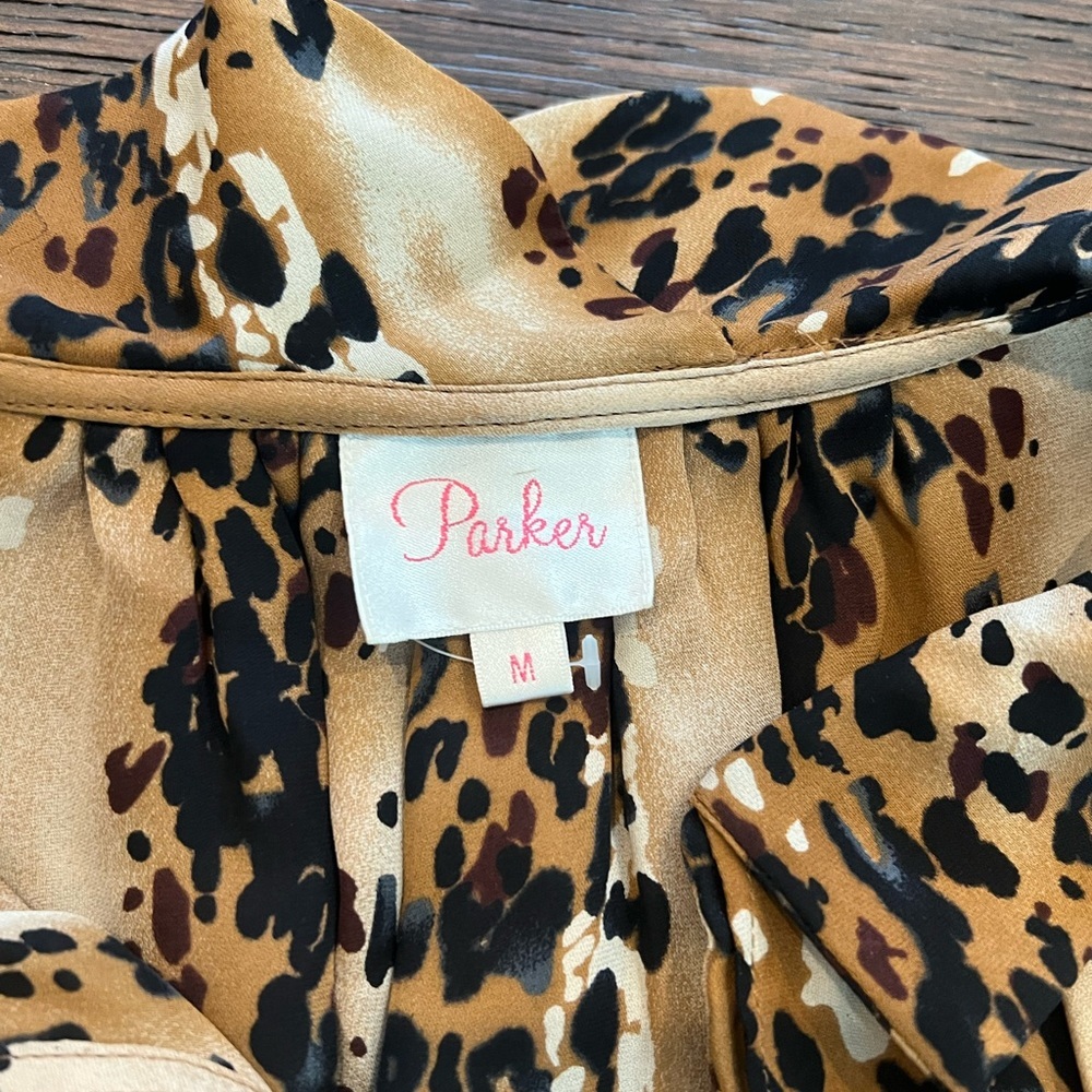 Parker cheetah silk top - Picture 3 of 3